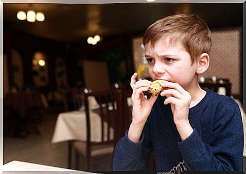 4 signs your child is eating too much salt