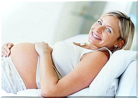 pregnant woman smiling