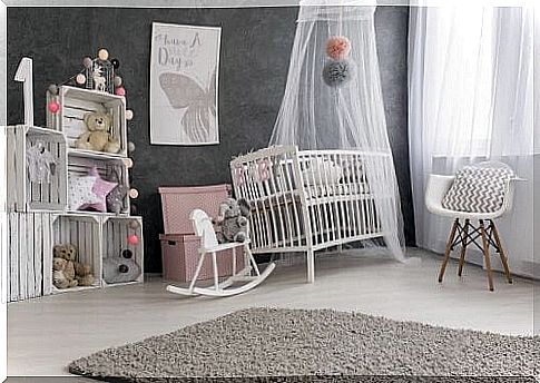 How to decorate the baby's room?