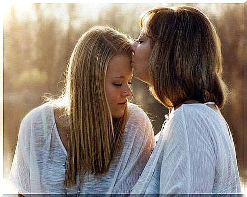 daughter and her mother