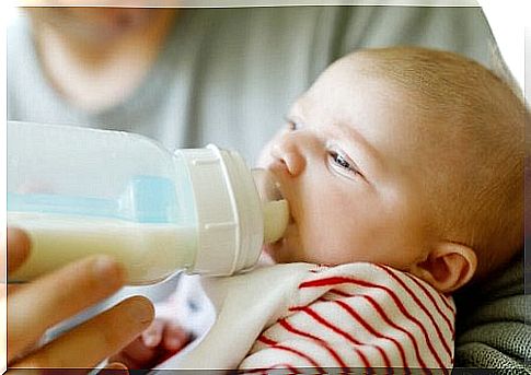 Recommended amount of milk based on the baby's age