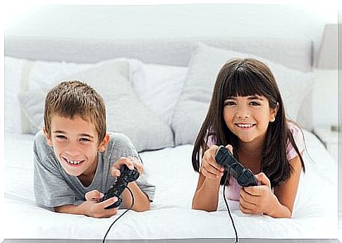 Video game addiction should be treated with psychological counseling.